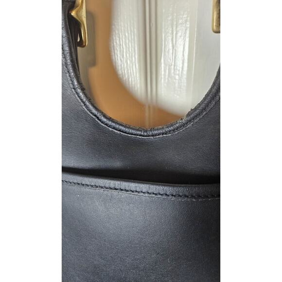 Vintage Coach Berkeley 9988 Blk Leather Saddle Bag Brass Hardware Crossbody 90s - Picture 12 of 16